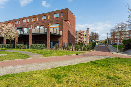 Burgemeester van Haarenlaan 1522 Schiedam