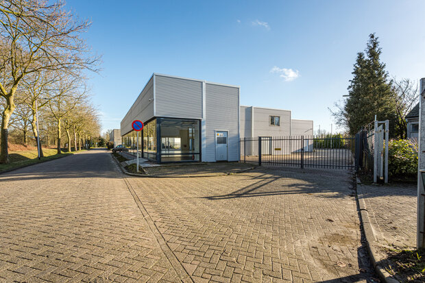 Ambachtsstraat 1-3 Poortugaal